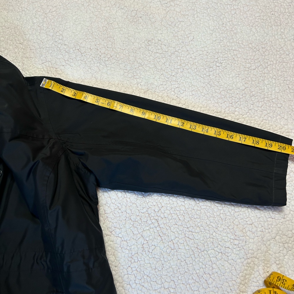 BEAN WOMENS H2OFF
RAINCOAT PRIMALOFT LINED - Picture 13 of 14